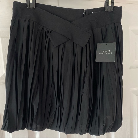 Robert Rodríguez Black Pleated Skirt- NWT - Picture 7 of 8